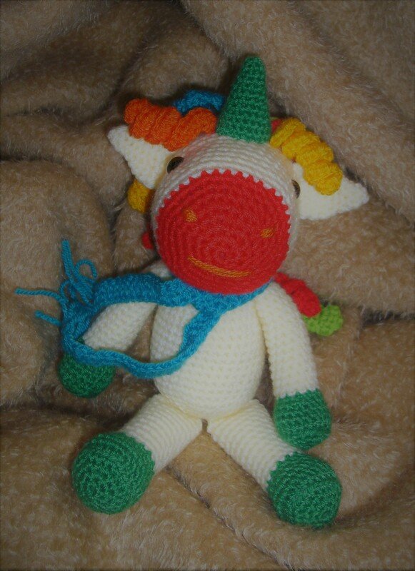 Einhorn Aurora Häkelanleitung