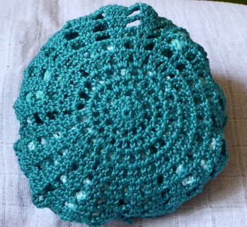 Hülle für Einkaufsnetz, nach dem E-Book von STALP, gehäkelt mit Schulgarn 160m/50g.