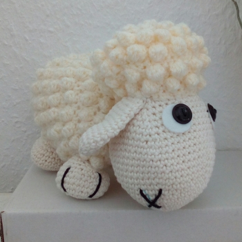 ohne Anleitung,aber mit Video auf Youtube das Muster gesucht