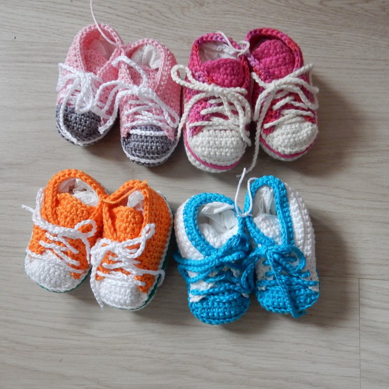 Häkelanleitung für Baby-Turnschuhe (#1)