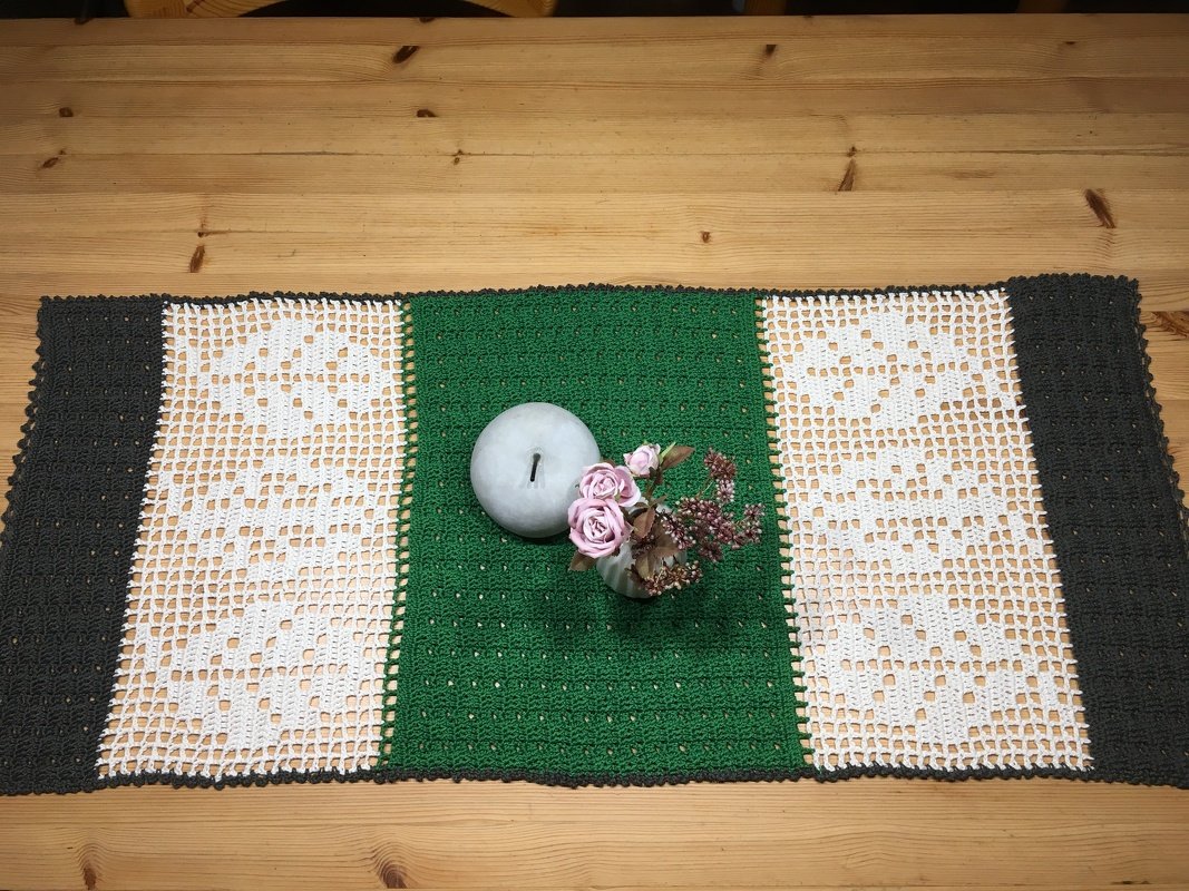 Häkeln / Tischläufer / Herbst