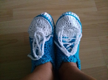 Hab mir diese coolen Puschen nach einem YouTube Video von Biggi häkelt gemacht. Finde die ganz witzig