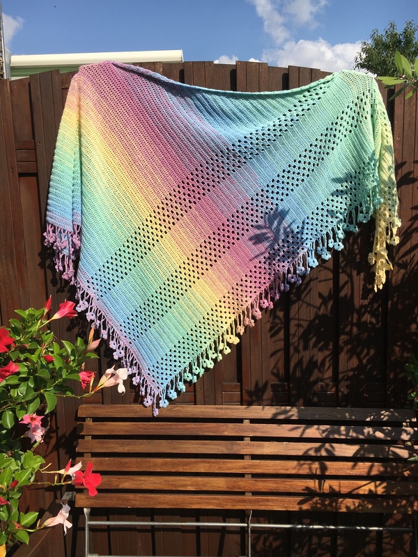 Crochet pattern shawl, wrap Daisy