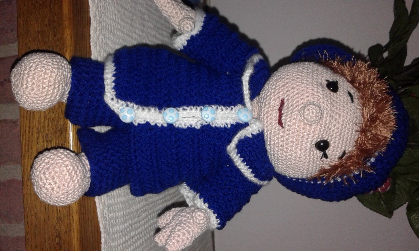 Häkelanleitung Puppe, Meti Matschhose