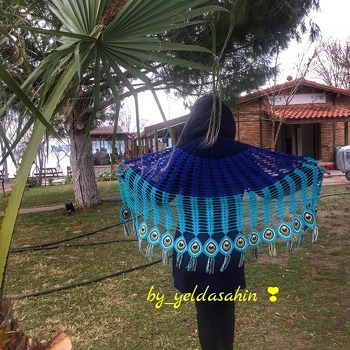 My peacock shawl. I hope you like it . Thank you for all. ????