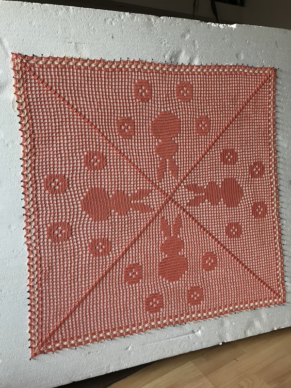 Häkeln / Mitteldecke / Frohe Ostern