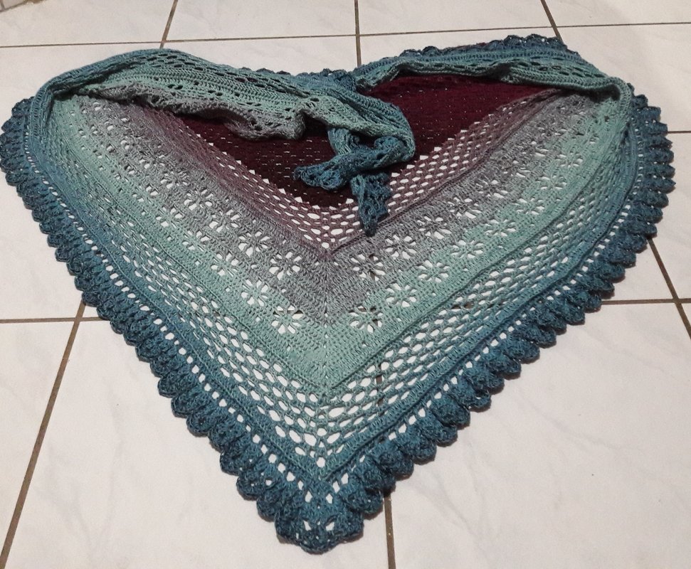 Crochet pattern shawl Prairie