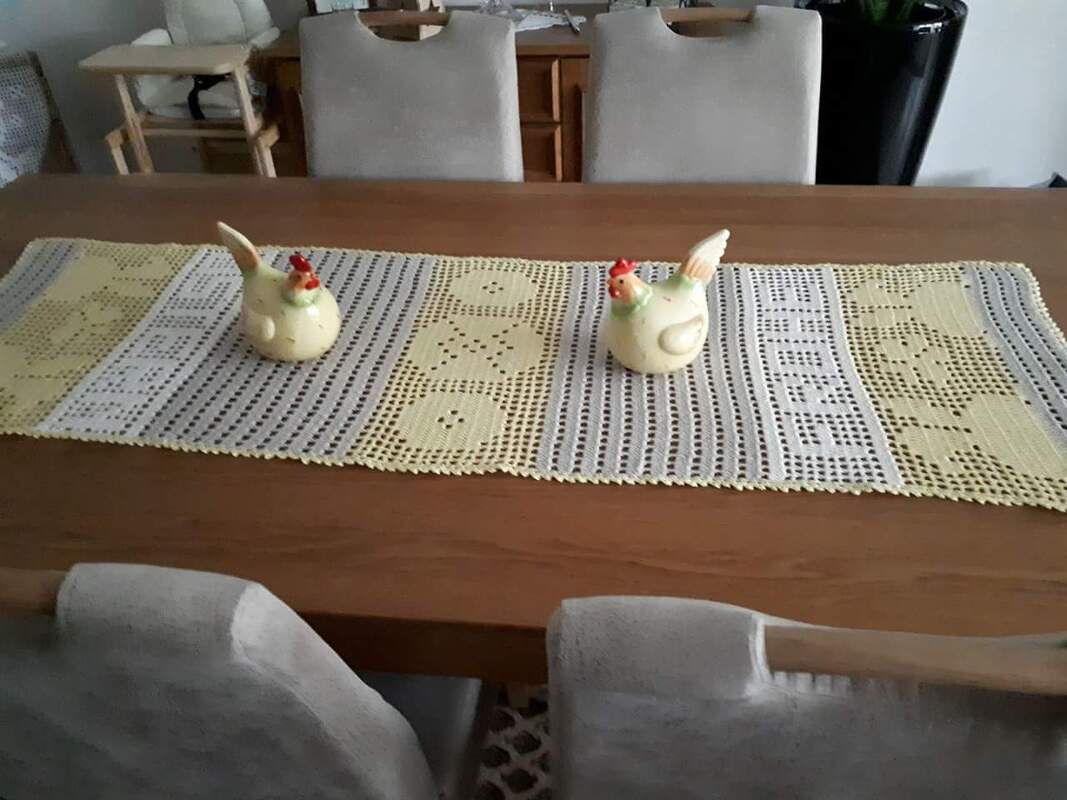 Häkeln / Tischläufer / Frohe Ostern