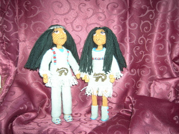 Eigenkreation waldtrollfairy: entworfen als Seelentröster für eine ganz liebe Freundin, die an Lungenkrebs erkrankte (leider inzwischen verstorben) und ihre Blutsverwandte meine Freundin in der Steiermark! sie passt jetzt auf die Seelentröster-Gesundheitspuppen auf. In Erinnerung an unsre liebe Freundin
Unikat