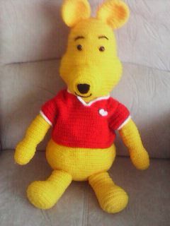 Das Bärchen habe ich nach einer Anleitung von Binchen's kleine Häkelwelt, eine sehr gute Anleitung