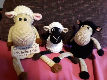 Meine Schaf Familie.  Tolle Anleitung mit super Erklärungen . Immer wieder gerne