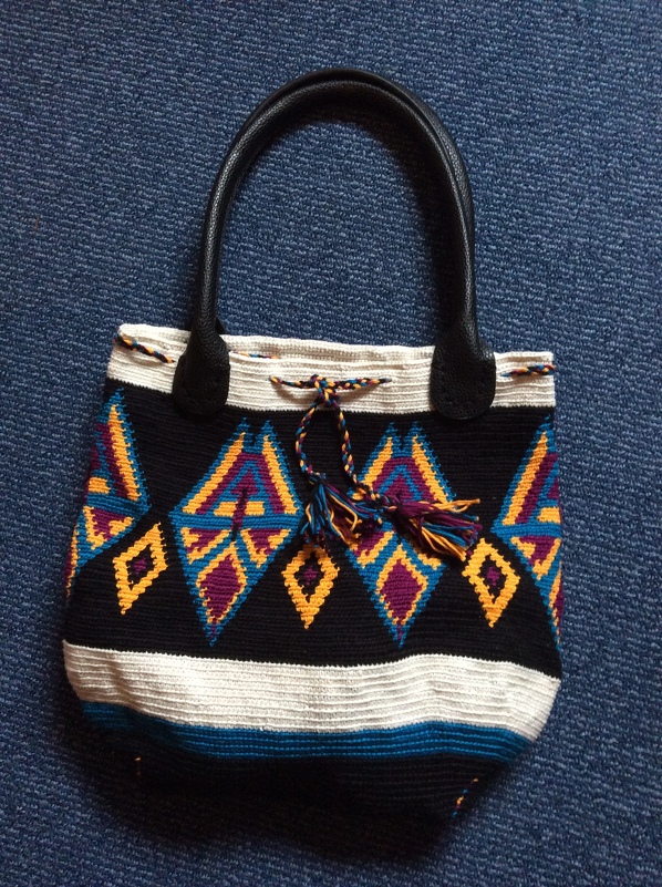 Gehäkelte Tasche mit Tapestry-Technik