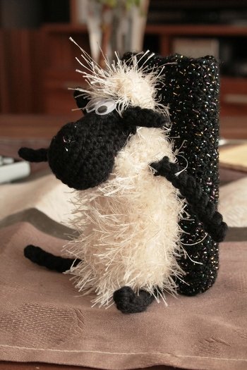 Eine selbst ausgedachte Häkeltasche für eine Freundin. ^^