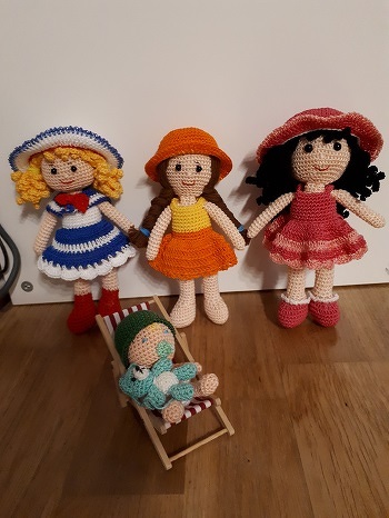 hier noch mal alle drei.
Das Baby ist auch im i-net zu finden (kostenl. AL)