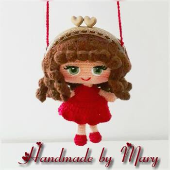 ich habe dieses Puppentäschen ohne Anleitung gehäkelt