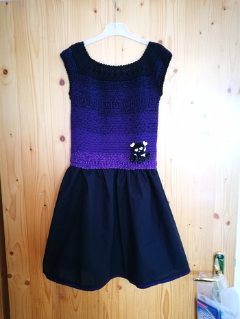 ein tolles Knielanges Kleid in Gr. 146 für eine meine Töchter... oben Gehäkelt ... unten ein ganz normaler Baumwollstoff
