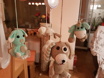 Mobile nach Anleitung von suris häkel Fee. Bin gespannt was das Baby dazu sagt