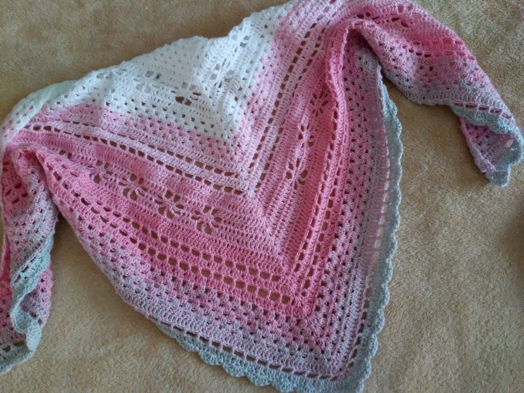 Dreieckstuch "Magic Winter Flower"