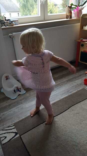 Die kleine Mausi freut sich