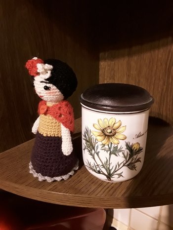 Mein Mann sagt ....Rotkäppchen,
Ich sage....FRIEDA  KAHLO ????