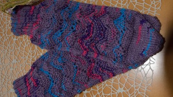 Stricken im Akkord, die Familie hat es warm...