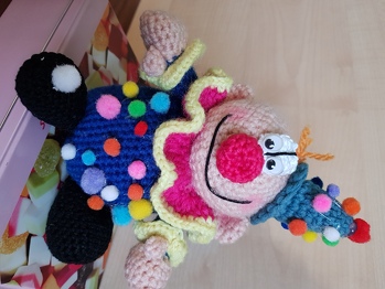 Klasse als Anfängerin habe ich das Baby Clowni gut hinbekommen. Anleitung ist auch super..