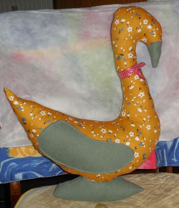 diesen *Grünschnabel* habe ich heute Nachmittag entworfen und dann gleich mal genäht