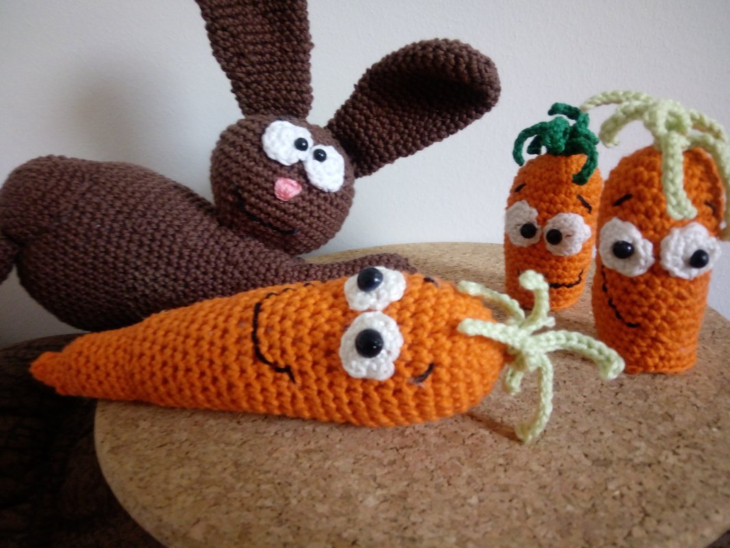 Häkelanleitung Hase Justus der Möhrchendieb