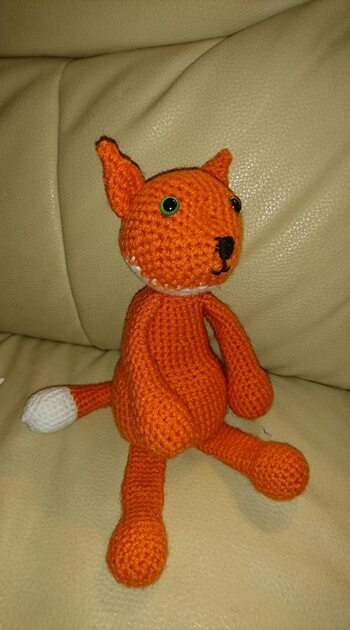 Nach der Häkelanleitung aus dem Buch "Edwards freche Tierparade" von Kerry Lord.