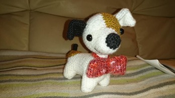 Aus dem Buch "Pica Pau und ihre Häkelfreunde". Habe schon mehrere kleine Hunde gehäkelt.