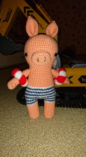 Nach der Häkelanleitung aus dem Buch "Pica Pau und ihre Häkelfreunde".