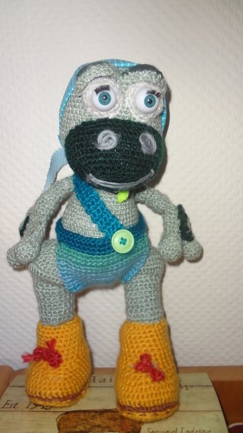 der Frosch nach AL von surieshaekelfee,etwas verändert,kein Mädchen,sondern ein Junge,