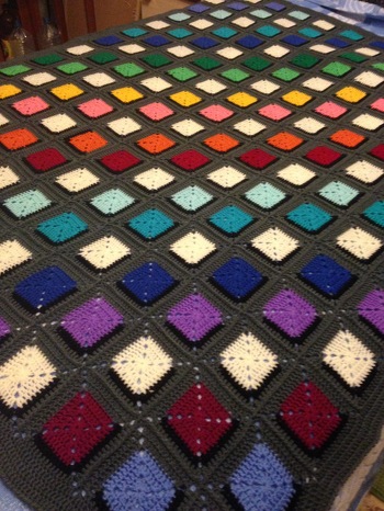 3D плед. 180 квадратиков.
Пряжа "Детская новинка", акрил