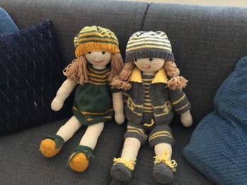 Ik ben 72 jaar eb heb heel veel meisjes blij gemaakt met mijn zelf gehaakte poppen.
Ik ga nu wat andere leuke speeltjes haken. Vandaar dat ik me heb aangemeld.