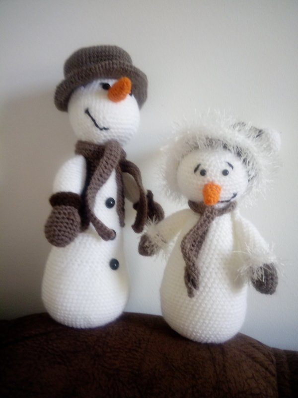 Fritz und Fratz , die flei&szlig;igen Schneem&auml;nner