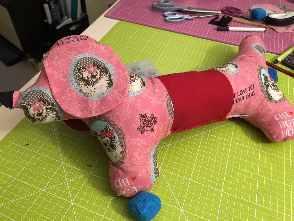 Handarbeiten Foto Hund Kuscheltier Nähanleitung und Schnittmuster