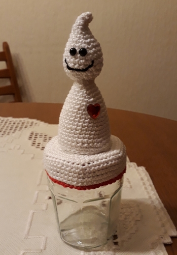 gefüllt mit Schokoherzen und 