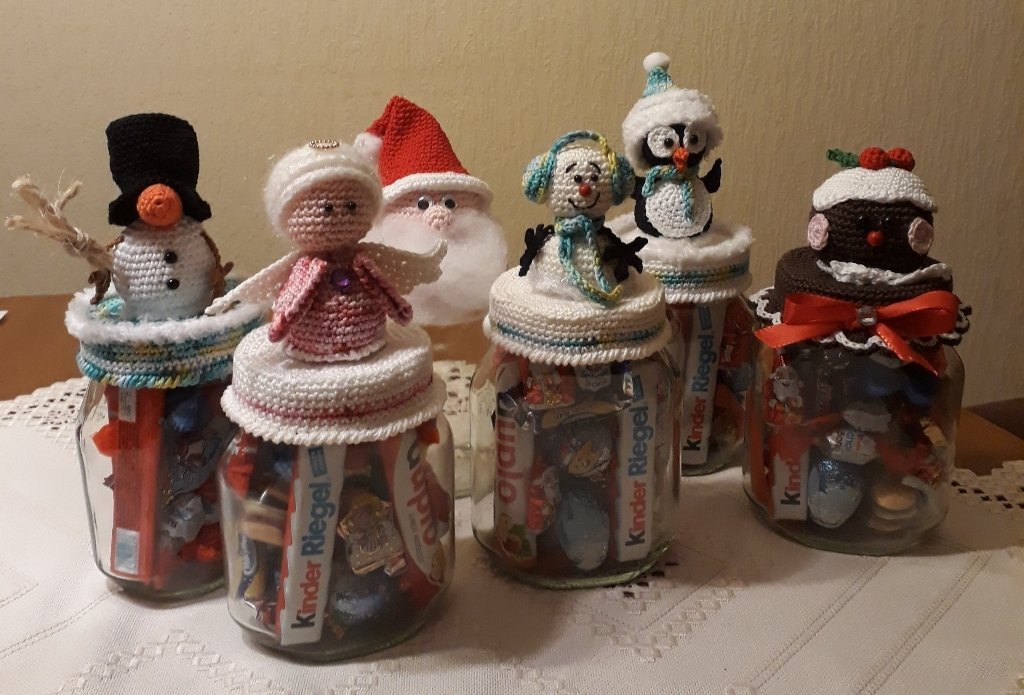 Schneemann mit Ohrenschützern Deckelbezug oder Dekofigur Weihnachten