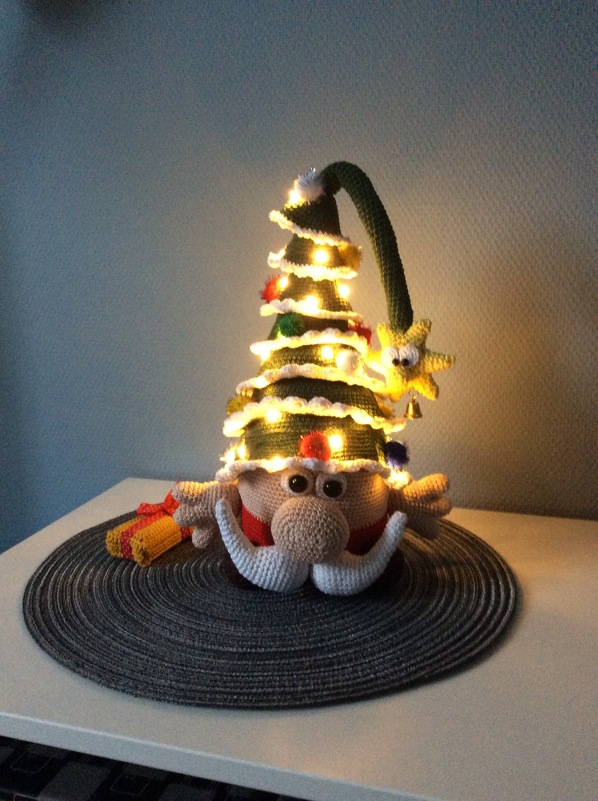 crochet pattern Christmas tree