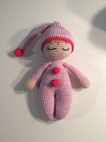 Schnell war dieses Mitbringsel für ein kleines Mädchen gehäkelt.... die Anleitung war gut verständlich geschrieben und mit einigen Bilder versehen..