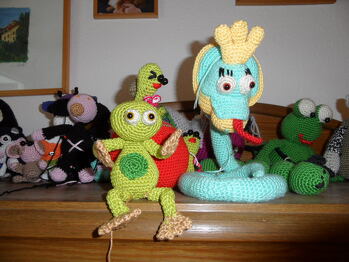 Die Schlange Kaa , Frosch, Apfel mit Wurm und vieles mehr.