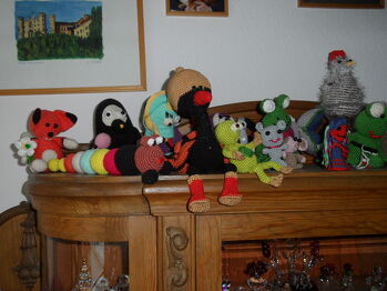 Schrank voll toller Amigurumi , hat viel freude gemacht.