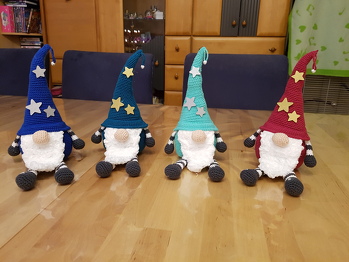 Super erklärt die Anleitung ist toll hüpfen schnell von der Nadel die Beschenkten sind begeistert