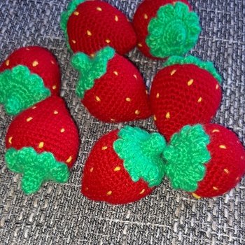 Die Erdbeeren wurden nach einer YouTube - Anleitung von 