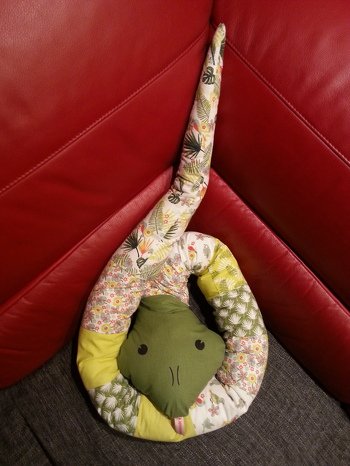 Bettschlange  ca 120cm  lang   (eigene Kreation)