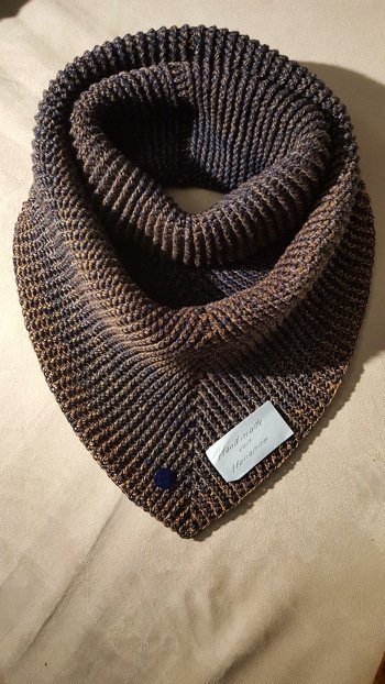 Freu mich über das Tuch und super geworden