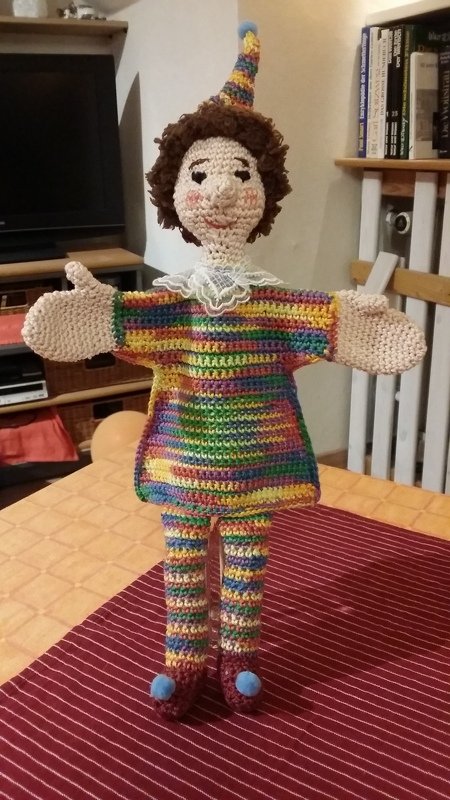 Häkelanleitung Handpuppe Kasperl