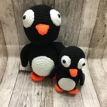 Mama und Baby Pinguin