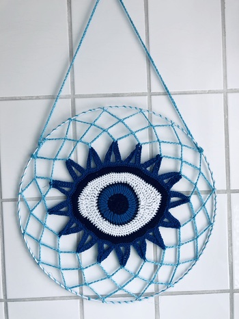 Das blaue Auge ist toll geworden. Die Anleitung ist sehr schön nachzuhäkeln. Dankeschön dafür🤗