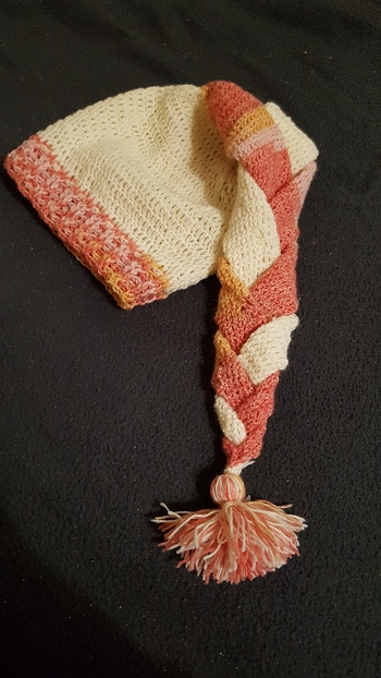 Zopfelmüzte 2, Anleitung Irene Winkler/Die Häkelnudel
Wolle: Regia 4-fdg Schachenmayr & Hot Socks Lago Gründel